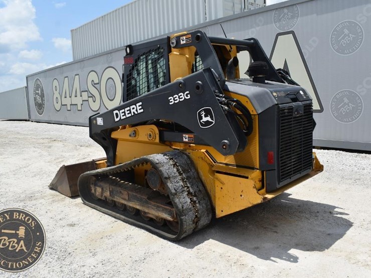 2017-deere-333g-image-13