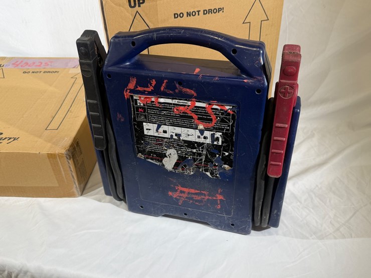 #40025-•-(2)-jump-and-carry-jump-boxes-image-9
