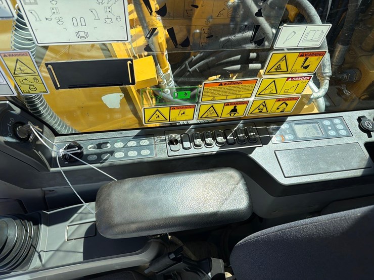 2019-caterpillar-313fl-image-28