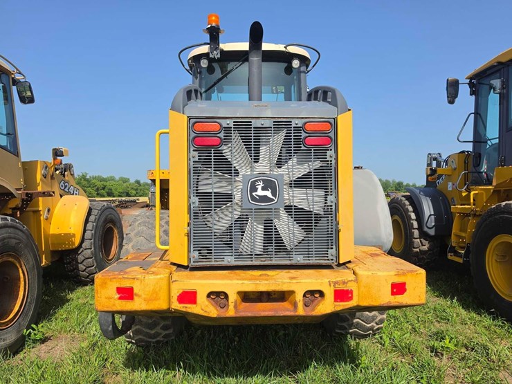 deere-624k-image-7