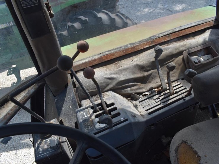 john-deere-2750-image-17