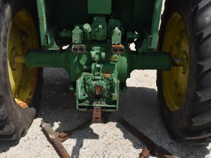 john-deere-4230-image-7