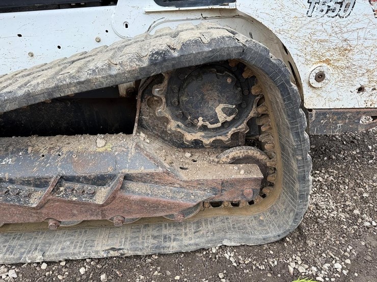 2018-bobcat-t650-image-18