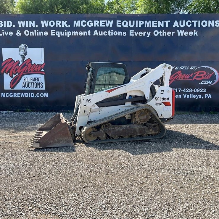 2019 BOBCAT T870