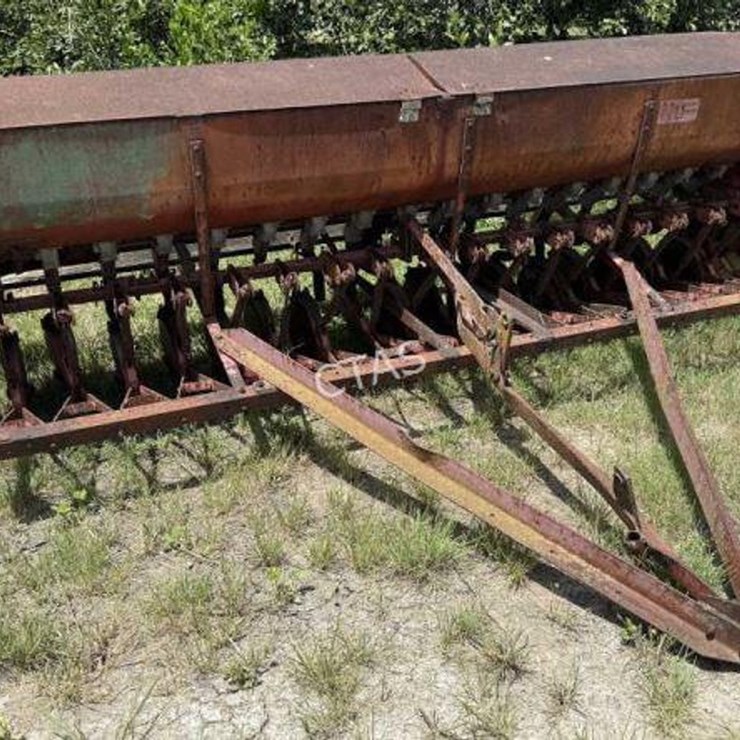 MASSEY-FERGUSON 43