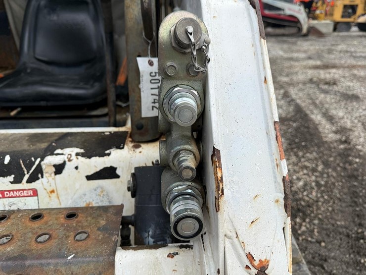 bobcat-t190-image-11