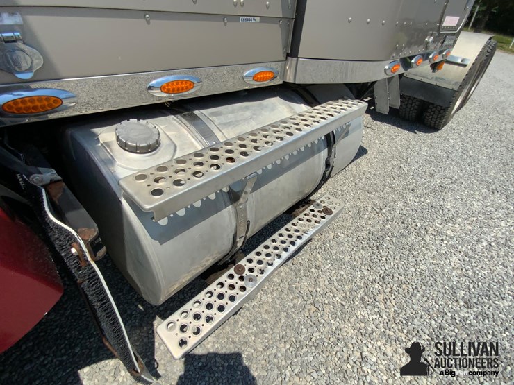 2001-kenworth-t800-image-14