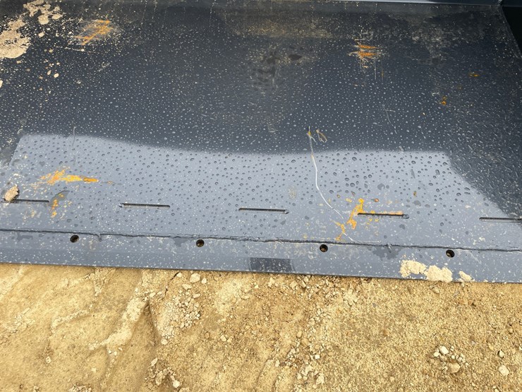#2028-•-new-wolverine-skid-steer-66"-bucket-image-8