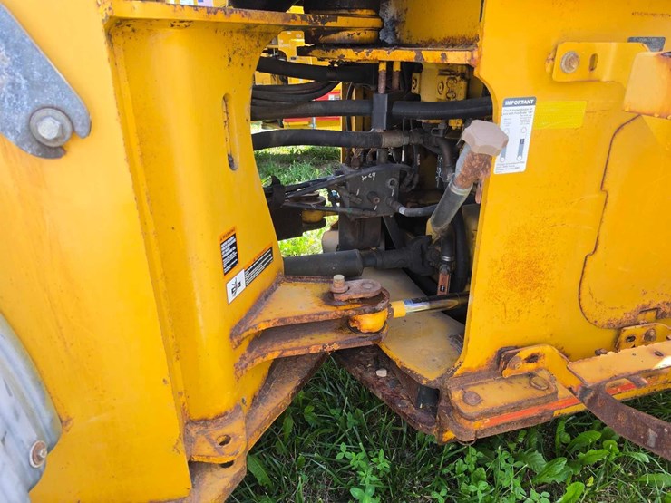 deere-624k-image-17
