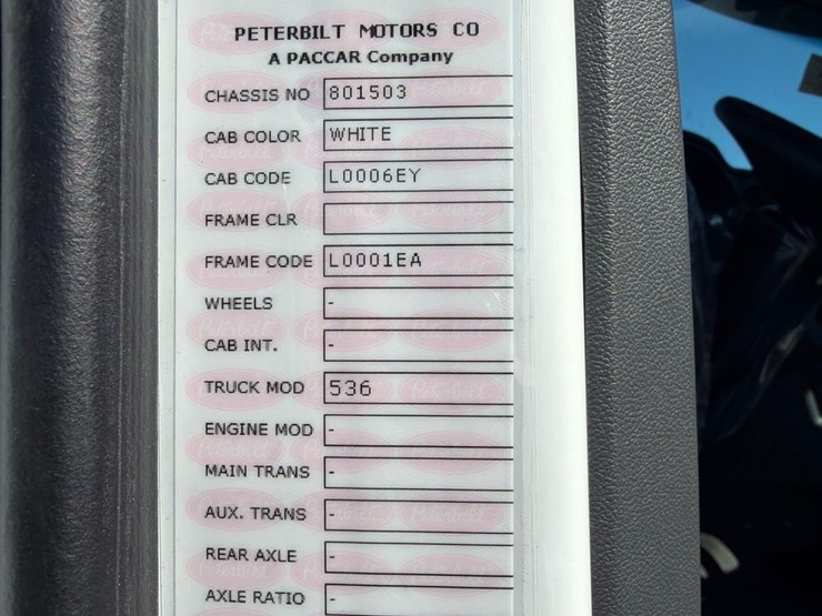 2027-peterbilt-536-image-38