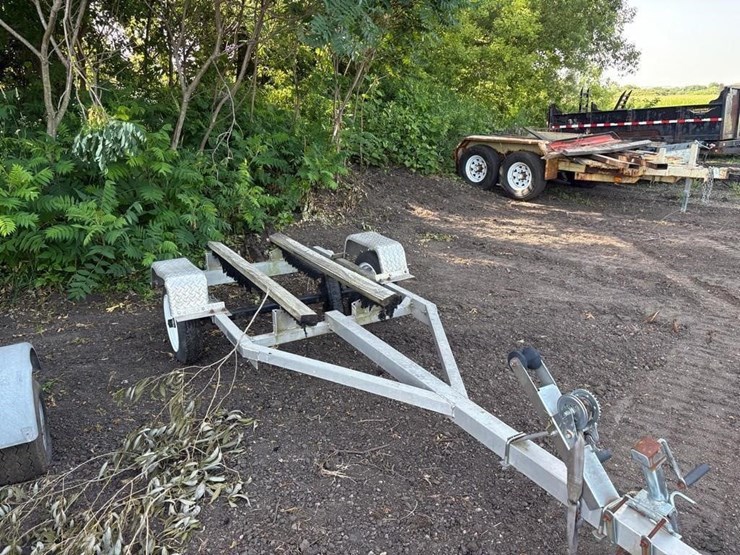 single-aluminum-jet-ski-trailer-image-4