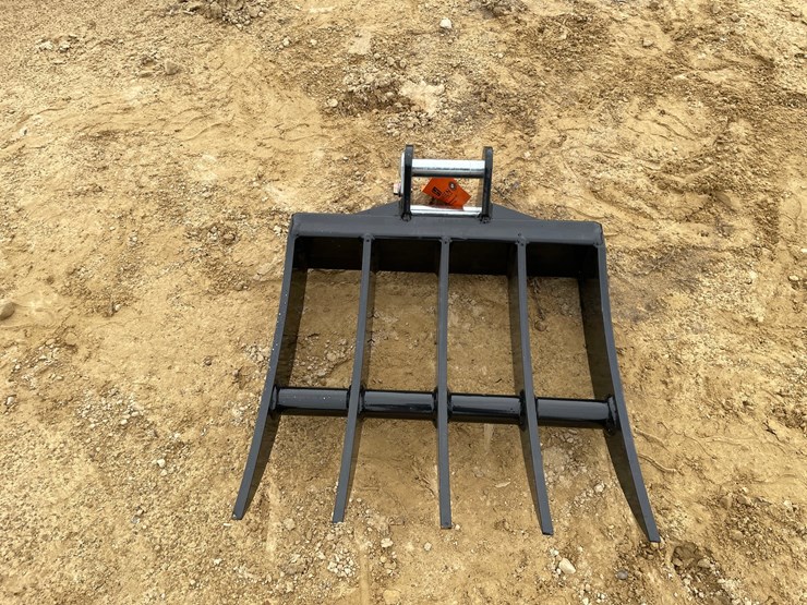 #2064-•-new-mini-16"-rake-attachment-image-3