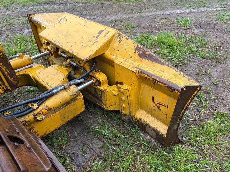 deere-450d-image-15
