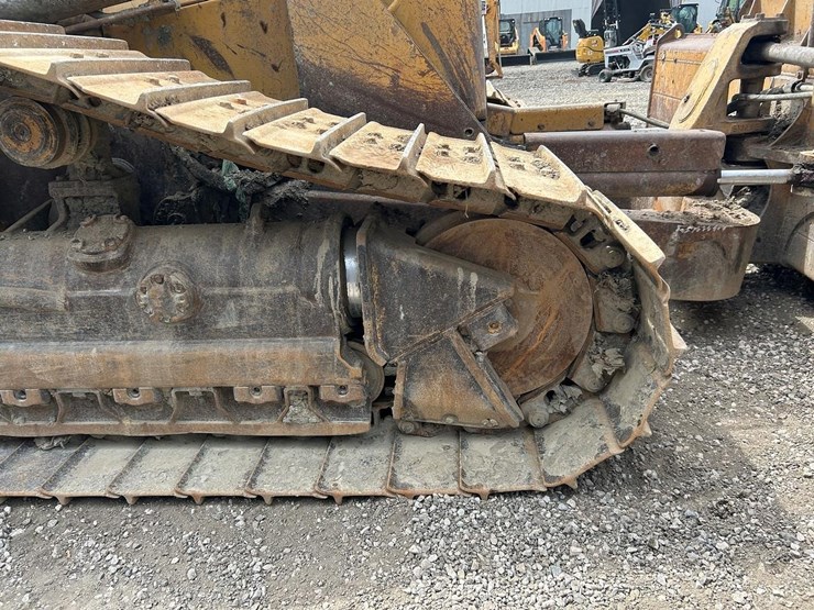 caterpillar-d6n-lgp-image-13