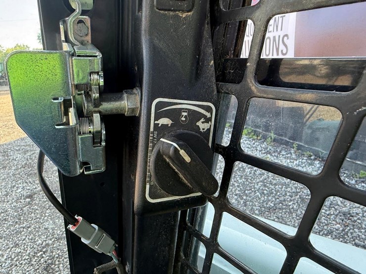 2023-bobcat-s510-image-19
