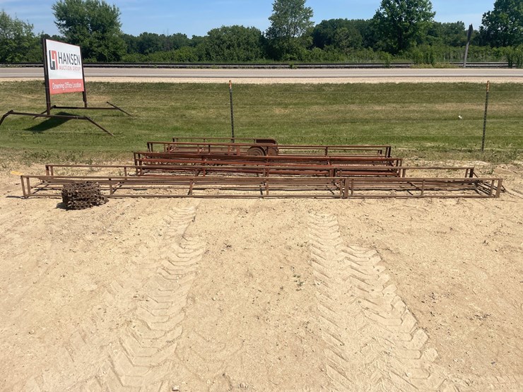#3379-•-60'-hay-conveyer-image-2