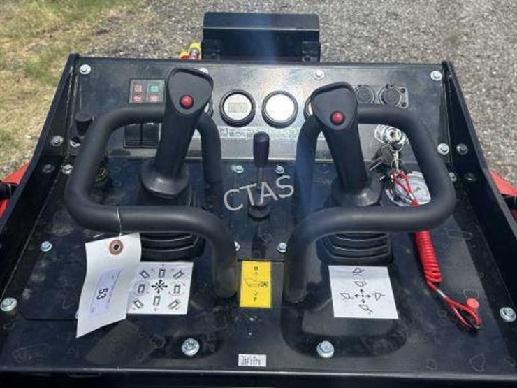 #53-•-mini-skid-steer-loader---ft-v1000---diesel-image-9