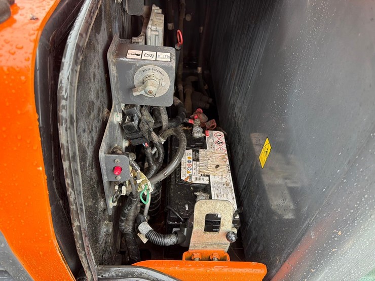 2019-doosan-dx85r-3-image-24