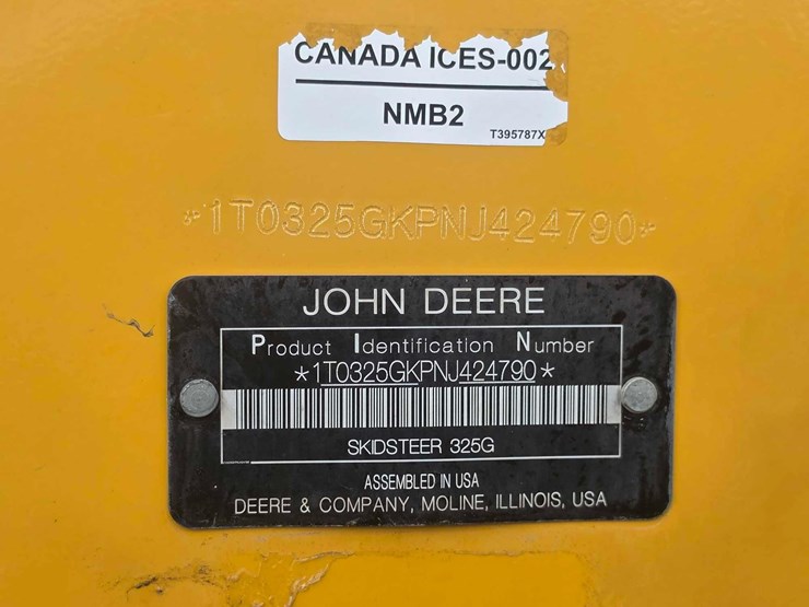 2022-deere-325g-image-11
