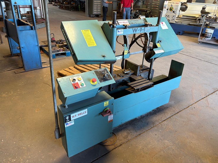 w.f.-wells-w-9-1-band-saw-image-2