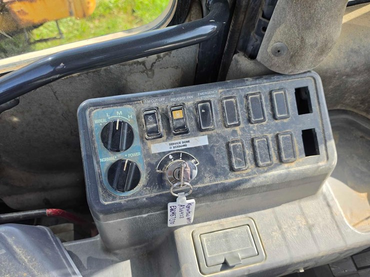 komatsu-wa450-image-21