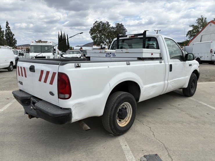 2001-ford-f250-image-3