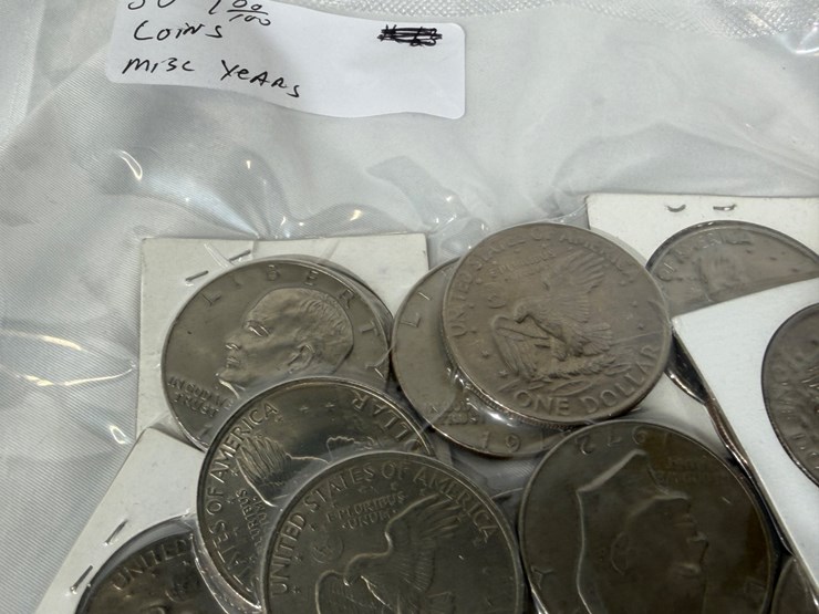 #40033-•-(50)-one-dollar-coins-image-9