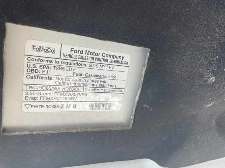 #2858-•-2015-ford-taurus-limited-(has-wi-title)-image-34