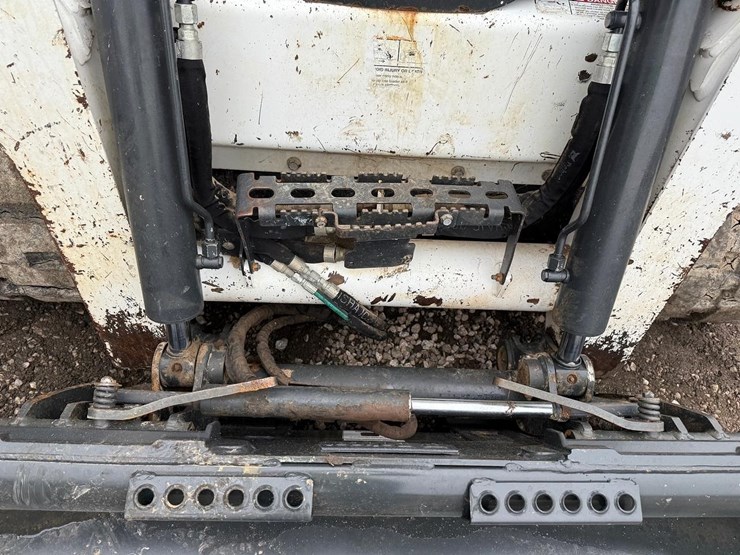 2018-bobcat-t650-image-10