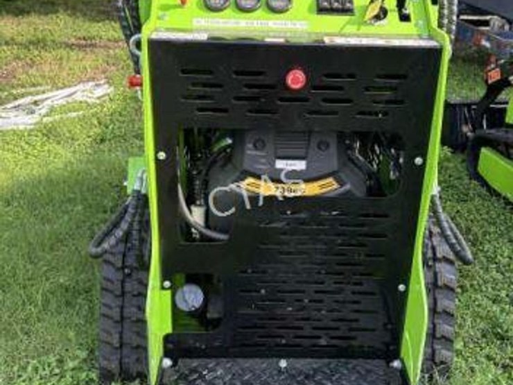 #51-•-mini-skid-steer-loader---ft36c---gas-image-5