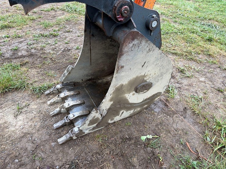 2019-doosan-dx85r-3-image-17