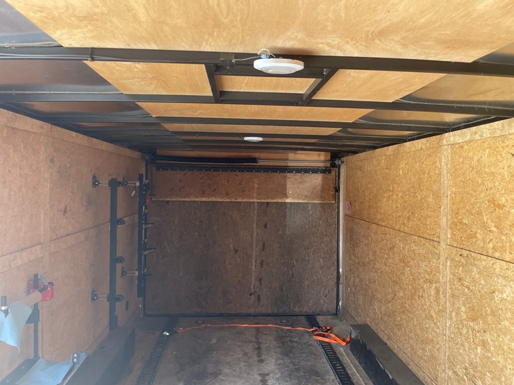 #4868-•-2021-rhino-v-nose-tandem-axle-enclosed-trailer-(has-wi-title)-image-13