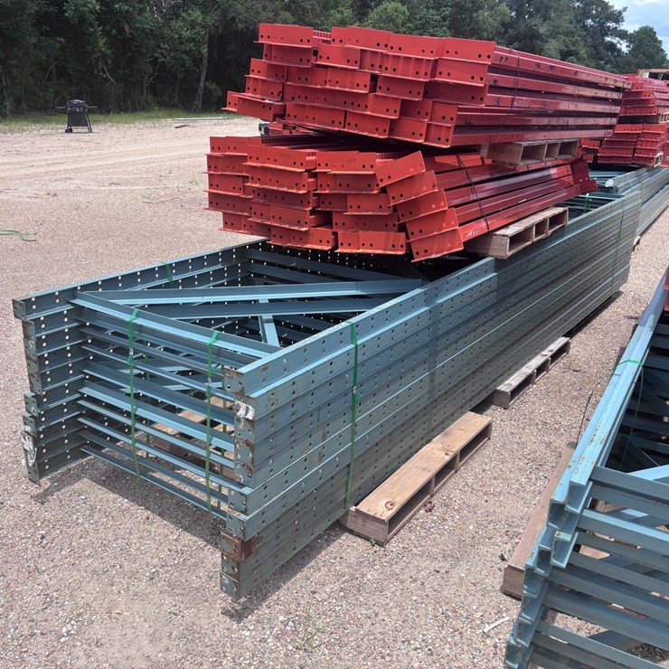 #40083 • (1) STACK BOLT-ON UPRIGHT 16FT X 46IN BOLT-ON BEAMS 8FT X 3 1/2IN PALLET RACKING