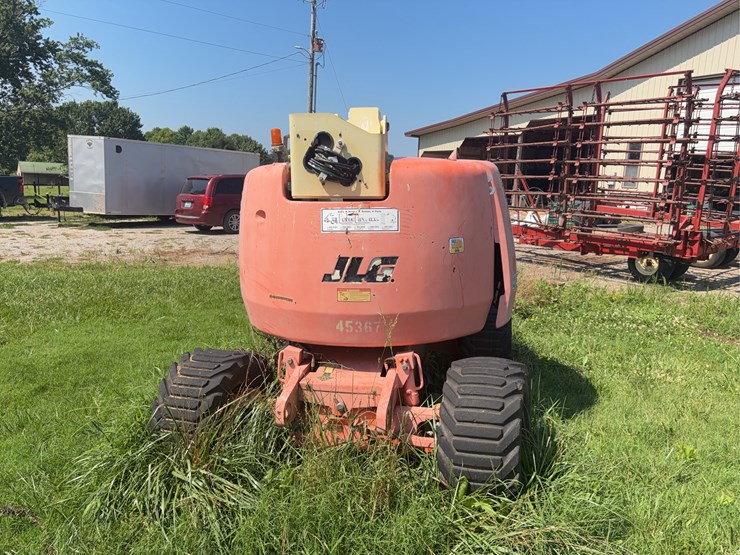 2000-jlg-450a-image-8