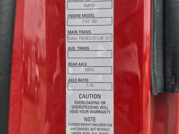 2015-kenworth-t880-image-23