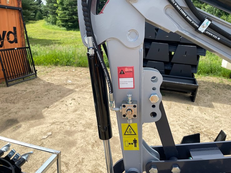 #121-•-new-atspower-me18-mini-excavator-image-31