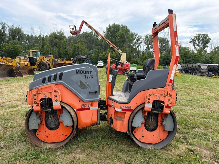 hamm-hd14vv-image-1