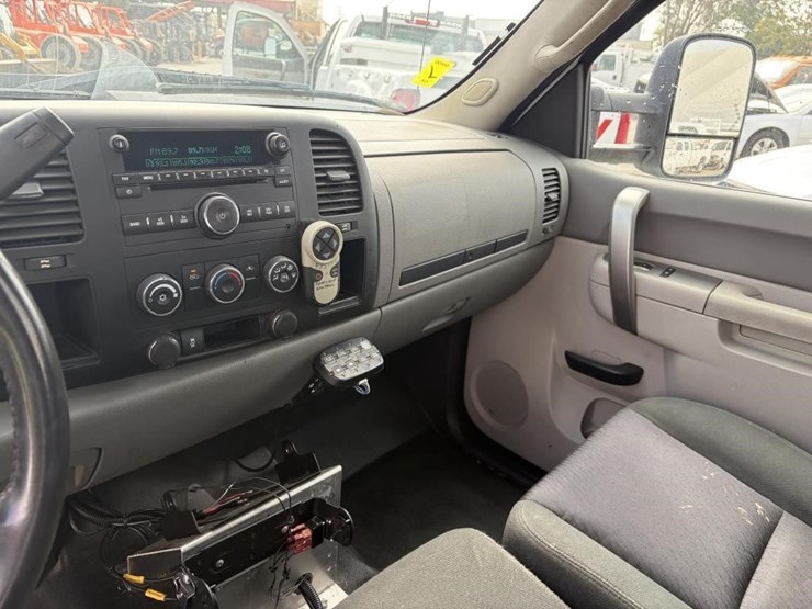 2012-gmc-sierra-2500-image-20