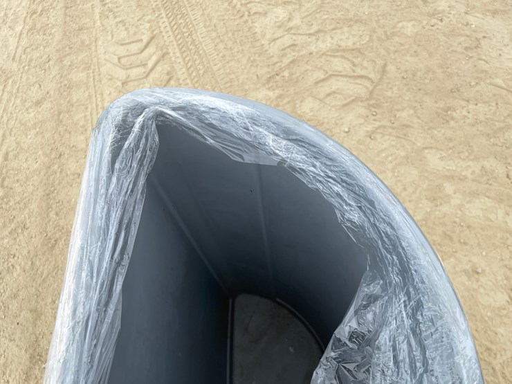 #3409-•-(2)-flush-wall-rubbermaid-recycling-bins-image-7