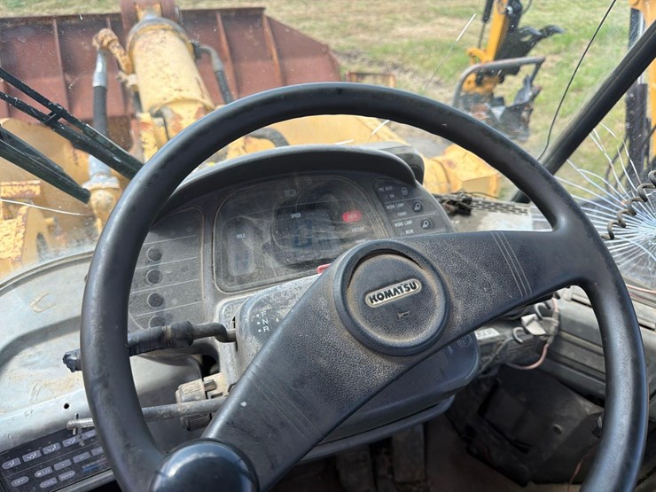komatsu-wa500-3l-image-23