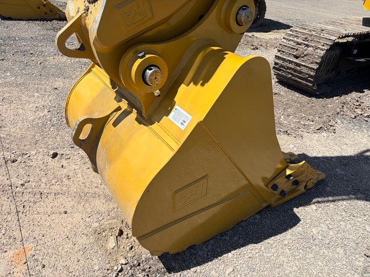 caterpillar-317-image-18