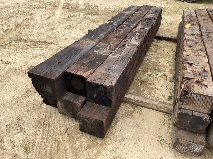 #3442-•-bundle-of-(6)-railroad-ties-image-4