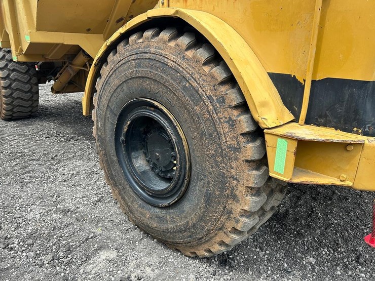 caterpillar-d25b-image-9
