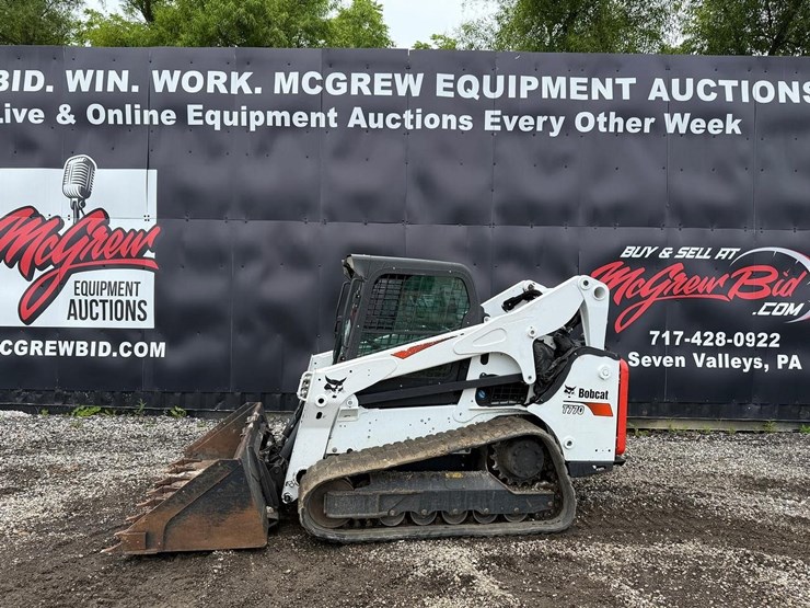 2017-bobcat-t770-image-1