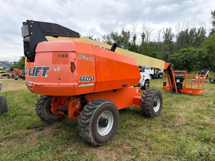 2020-jlg-660sj-image-6