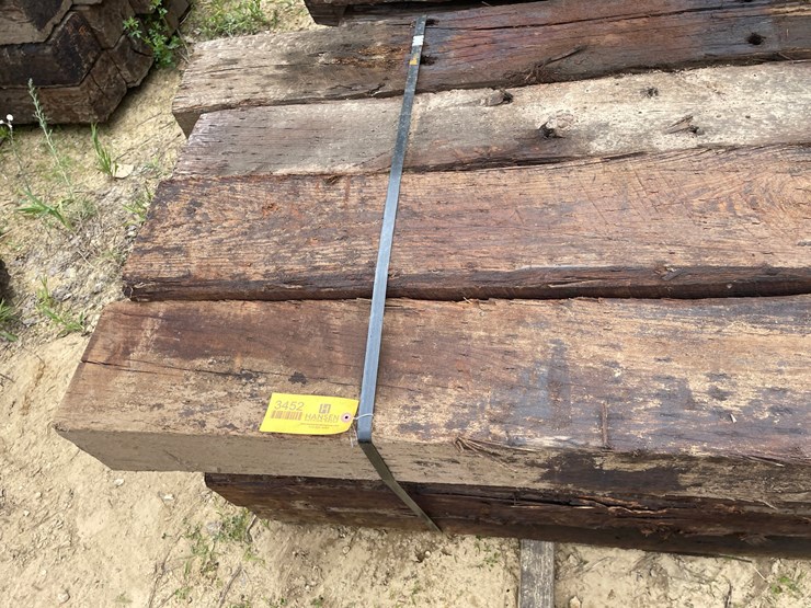 #3452-•-bundle-of-(16)-railroad-ties-image-9