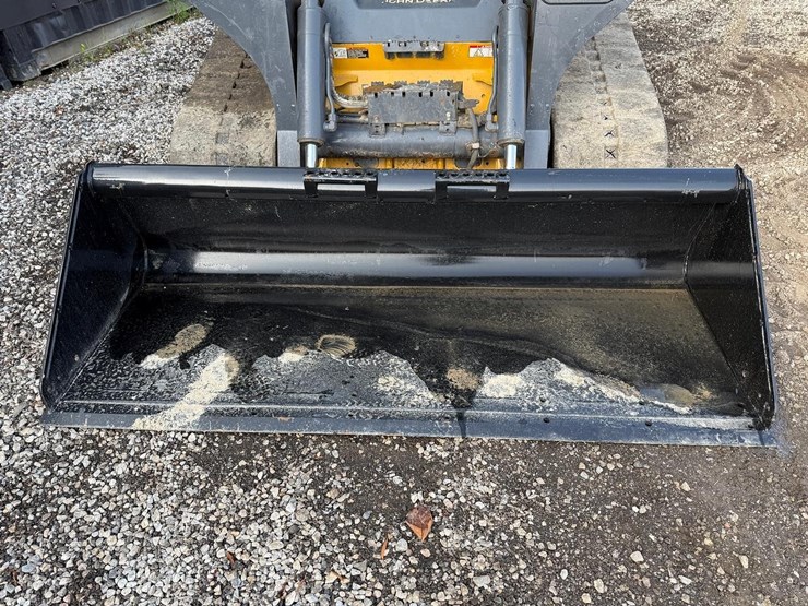 2019-deere-331g-image-9