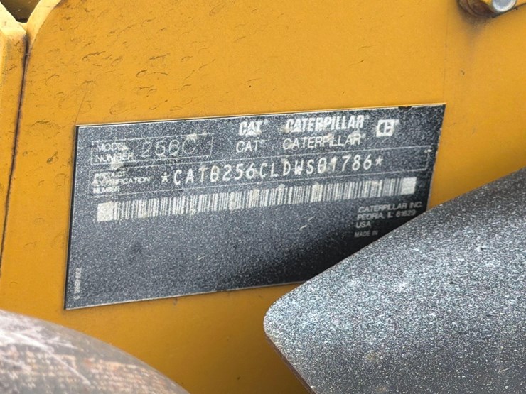 caterpillar-256c-image-10