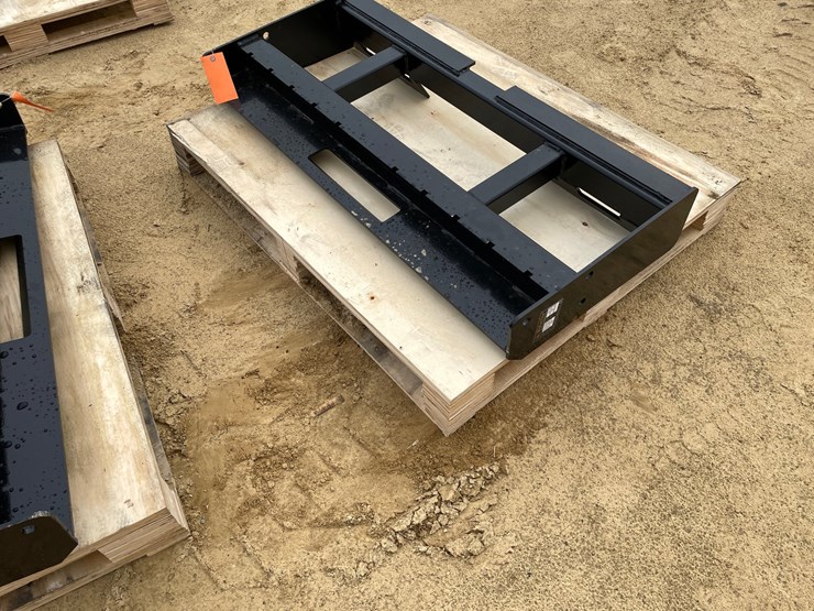 #2002-•-new-wolverine-pallet-fork-frame-image-4