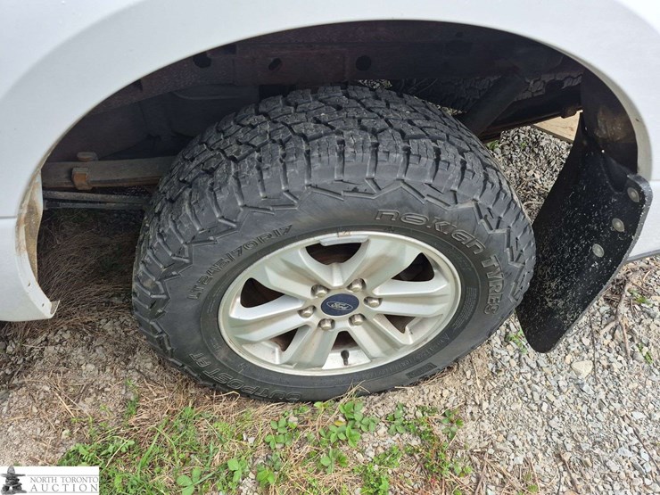 2015-ford-f150-image-21
